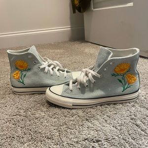 brand new converse!!